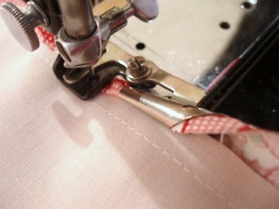Binding a seam using a Singer Binder Attachment