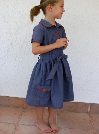 jump rope dress with piping